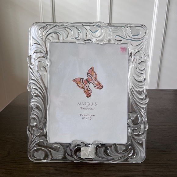 Marquis by Waterford Lead Crystal Hearts Yours Truly Wedding Frame 8 x 10 NEW - Picture 1 of 10